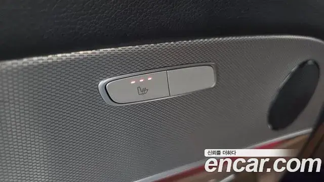Mercedes-Benz E-Class 2018 — Photo 14/20