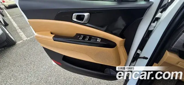 Kia Carnival 2021 — Фото 14/20