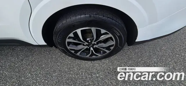 Kia Carnival 2021 — Фото 20/20