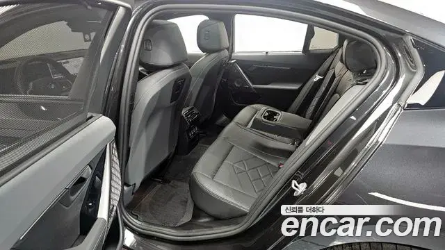 BMW i5 2025 — ფოტო 12/20