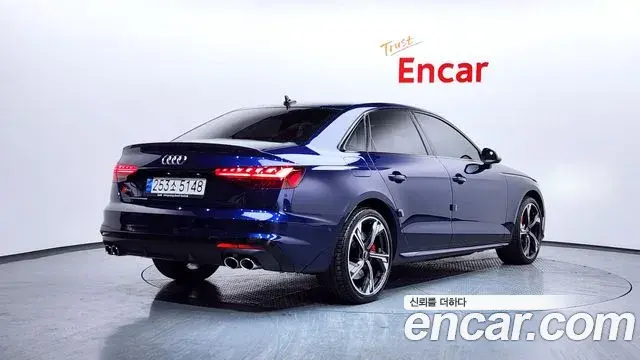 Audi S4 2023 — Şəkil 10/20