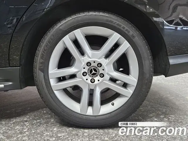 Mercedes-Benz GLE-Class 2018 — ფოტო 1/20