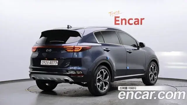 Kia Sportage The Bold 2020 — Фото 2/20