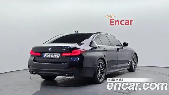 BMW 5 Series 2022 — Şəkil 20/20