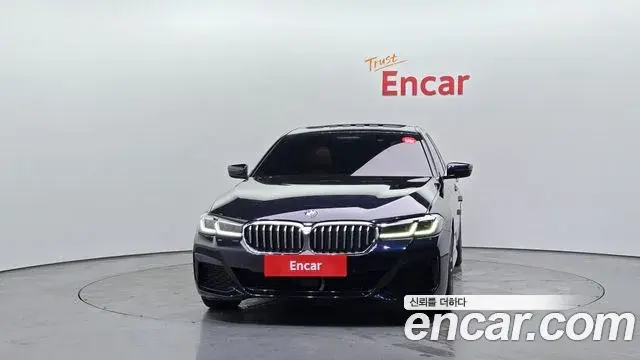 BMW 5 Series 2022 — Şəkil 2/20