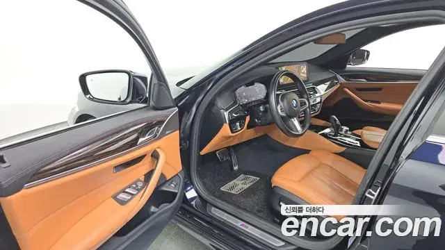 BMW 5 Series 2022 — Şəkil 6/20