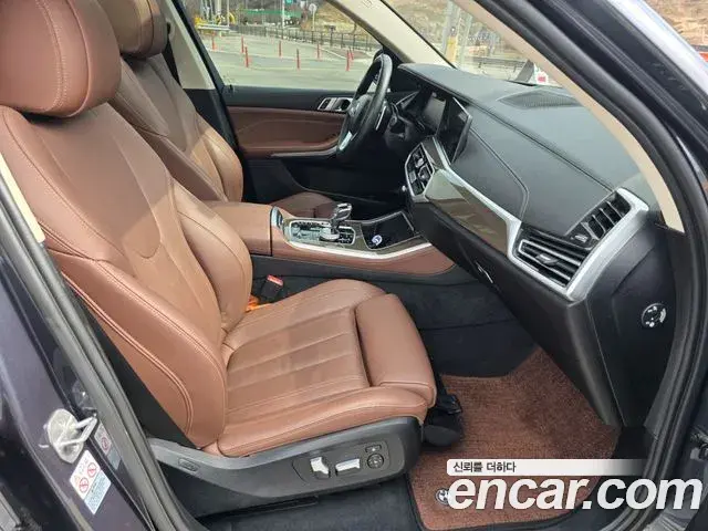 BMW X5 2022 — ფოტო 19/20
