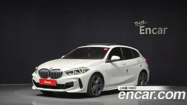 BMW 1 Series 2021 — Photo 2/20