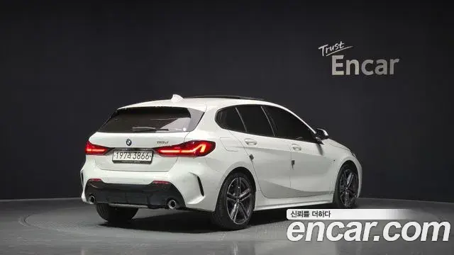 BMW 1 Series 2021 — Photo 10/20