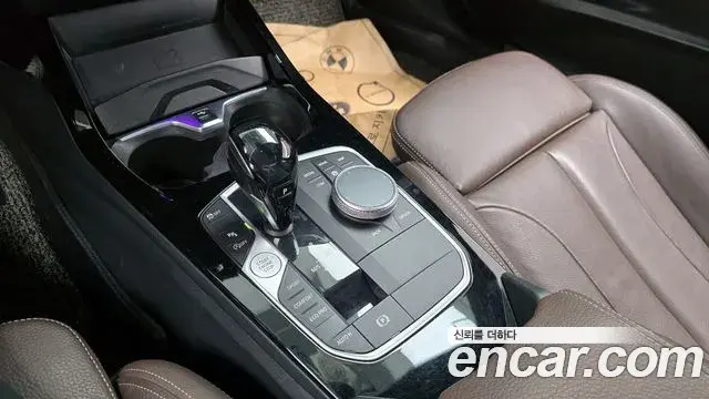 BMW 1 Series 2021 — Photo 11/20