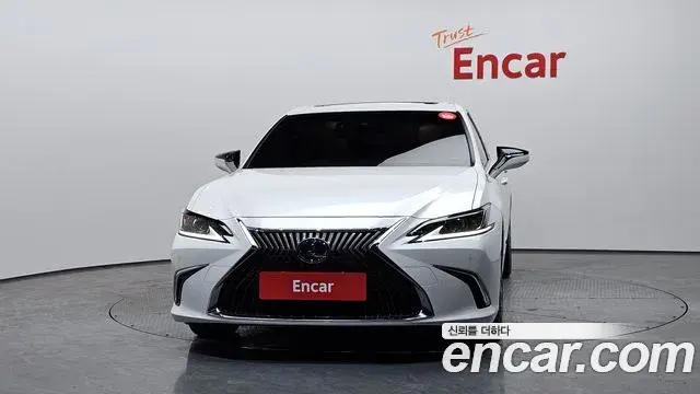 Lexus ES300h 2020 — Şəkil 3/20