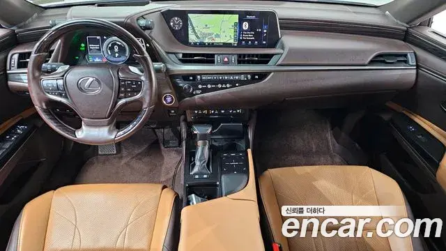 Lexus ES300h 2020 — Şəkil 5/20