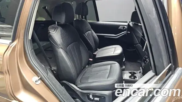 BMW X7 2020 — Фото 12/20