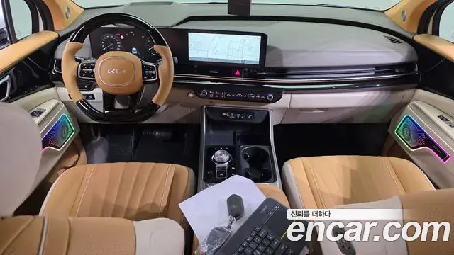 Kia Carnival 2024 — Photo 11/20