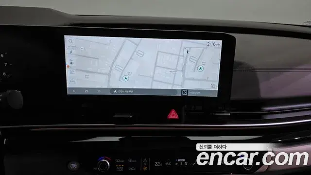 Kia Carnival 2024 — Photo 9/20