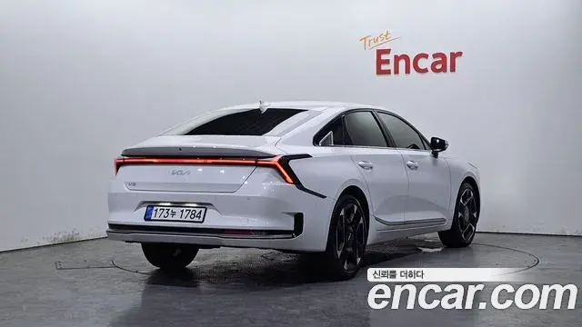 Kia K8 2025 — ფოტო 8/20