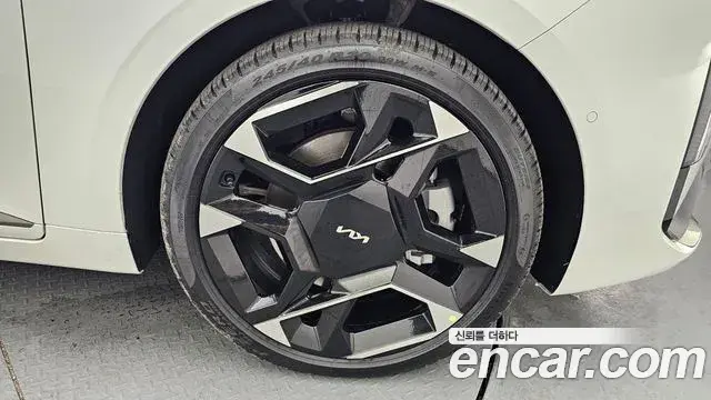 Kia K8 2025 — ფოტო 7/20