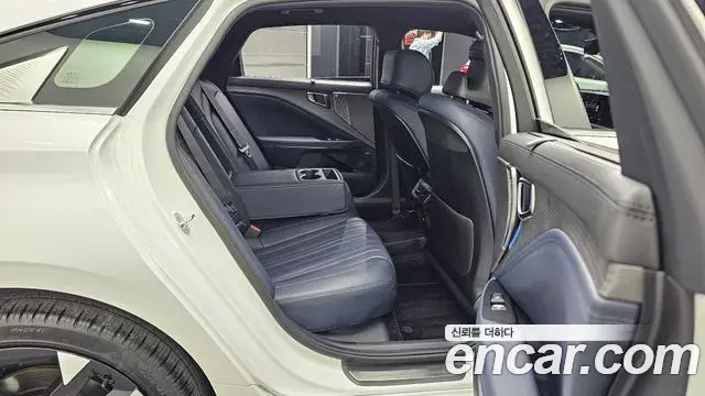 Kia K8 2025 — ფოტო 10/20