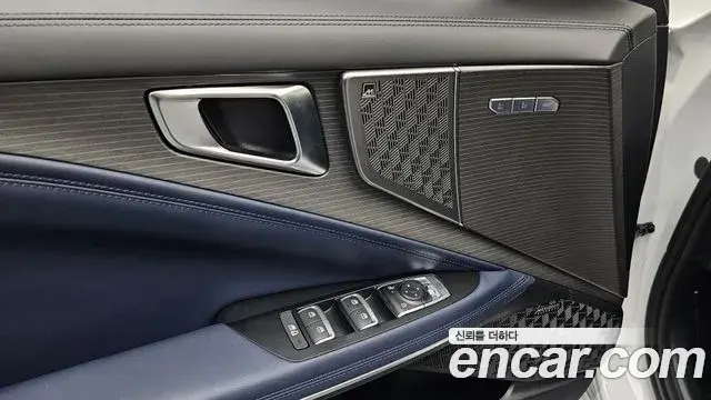 Kia K8 2025 — ფოტო 12/20
