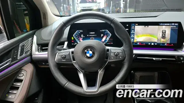 BMW 2 Series Active Tourer 2025 — Photo 16/20