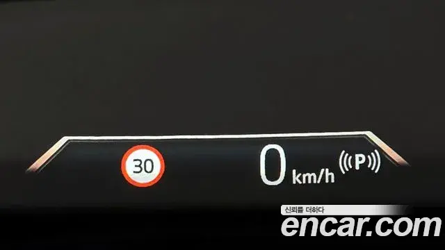 BMW 2 Series Active Tourer 2025 — Photo 1/20