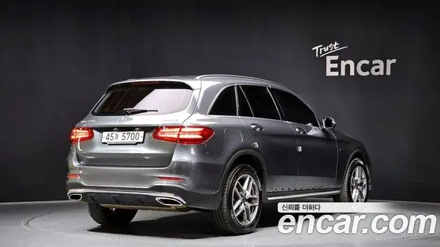 Mercedes-Benz GLC-Class 2018 — Фото 1/20