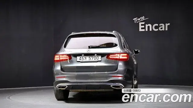 Mercedes-Benz GLC-Class 2018 — Фото 3/20