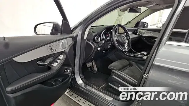 Mercedes-Benz GLC-Class 2018 — Фото 9/20