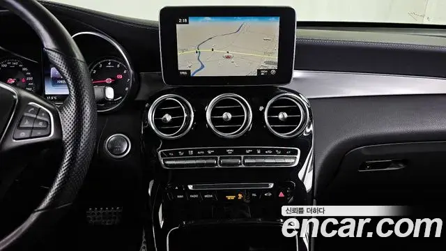 Mercedes-Benz GLC-Class 2018 — Фото 14/20