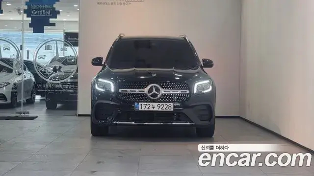 Mercedes-Benz GLB-Class 2020 — Photo 19/20