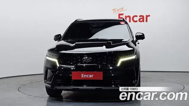 Kia Sorento 2021 — Фото 3/20