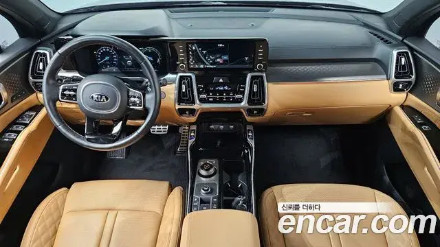 Kia Sorento 2021 — Фото 7/20