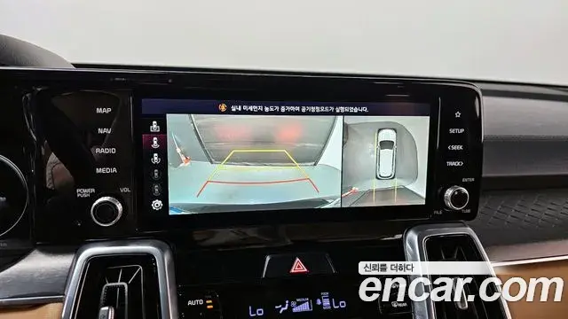Kia Sorento 2021 — Фото 15/20