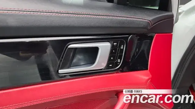 Porsche Panamera 2020 — Photo 20/20