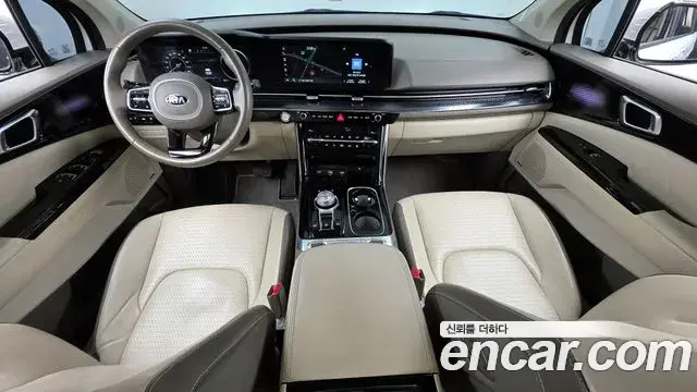 Kia Carnival 2021 — Фото 7/20