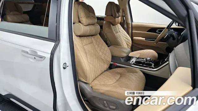 Kia Carnival 2022 — Şəkil 12/20