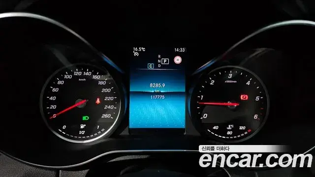 Mercedes-Benz C-Class 2020 — Фото 8/20