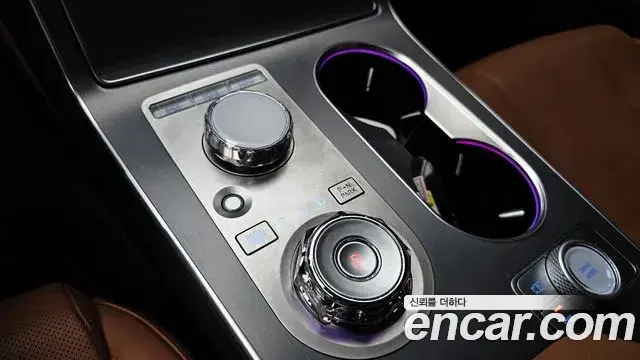Genesis GV80 2023 — Şəkil 19/20