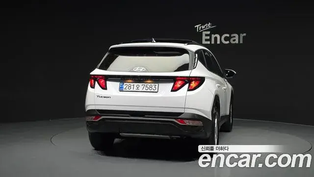 Hyundai Tucson Hybrid 2021 — Photo 6/20
