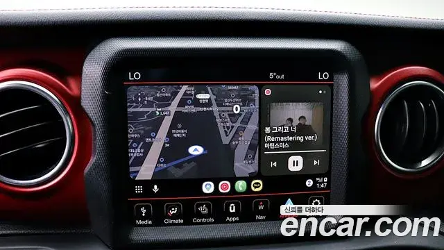 Jeep Wrangler 2022 — ფოტო 5/20