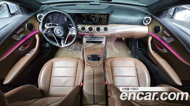 Mercedes-Benz E-Class 2022 — ფოტო 3/20