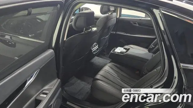 Genesis G80 2021 — Şəkil 19/20