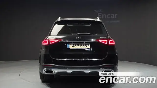 Mercedes-Benz GLE-Class 2023 — Şəkil 16/20