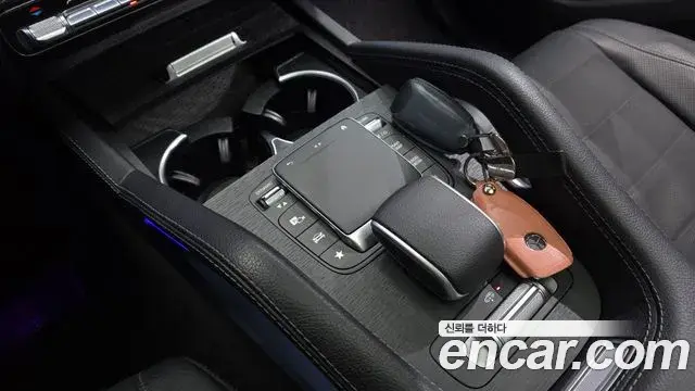 Mercedes-Benz GLE-Class 2023 — Şəkil 11/20
