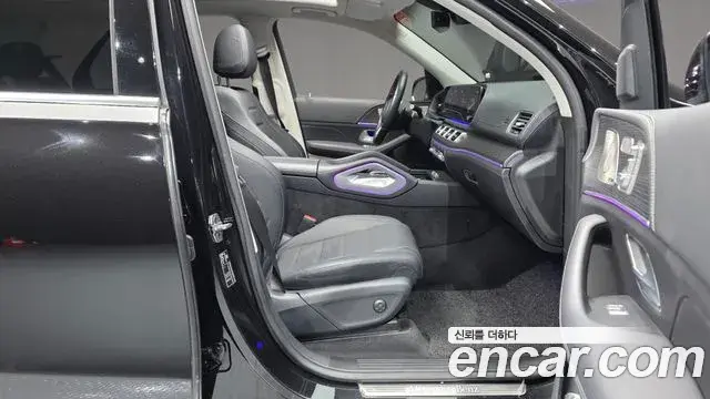Mercedes-Benz GLE-Class 2023 — Şəkil 13/20