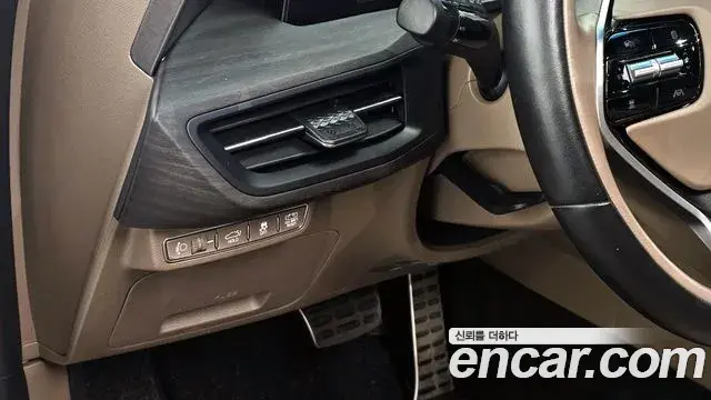 Kia K8 2021 — Photo 13/20