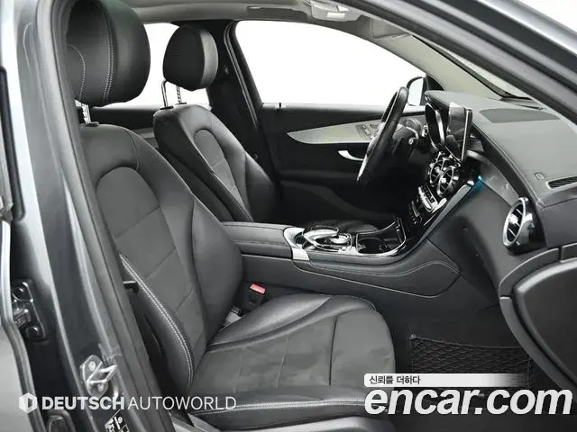 Mercedes-Benz GLC-Class 2019 — Фото 8/20