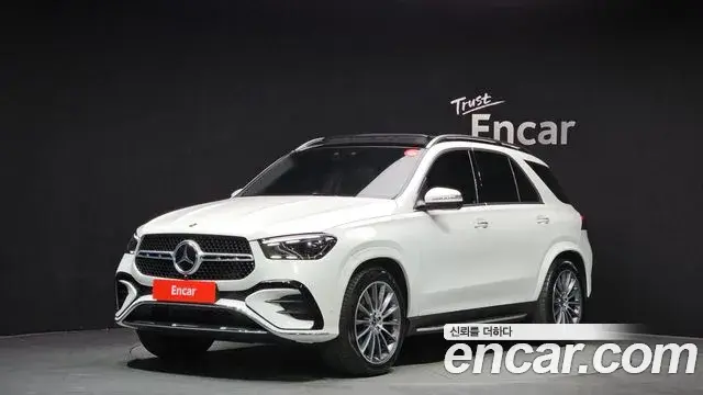 Mercedes-Benz GLE-Class 2025 — Фото 1/20
