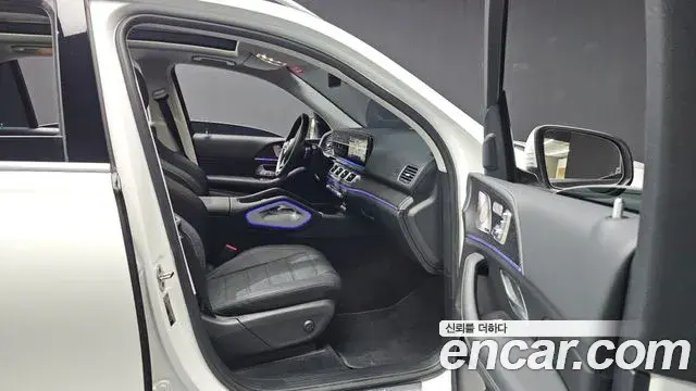 Mercedes-Benz GLE-Class 2025 — Фото 11/20