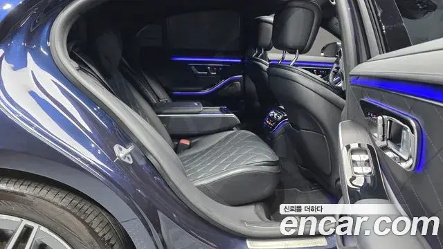 Mercedes-Benz S-Class 2022 — Photo 5/20